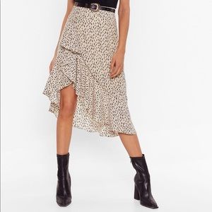 Nasty Gal Spot the Difference Abstract Skirt 🐆